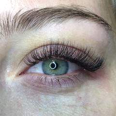 Наращивание ресниц объема 2D